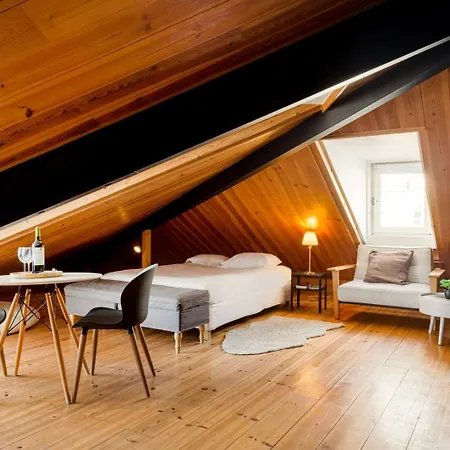 Appartement Historical Sé Loft | Floor Lifestyle